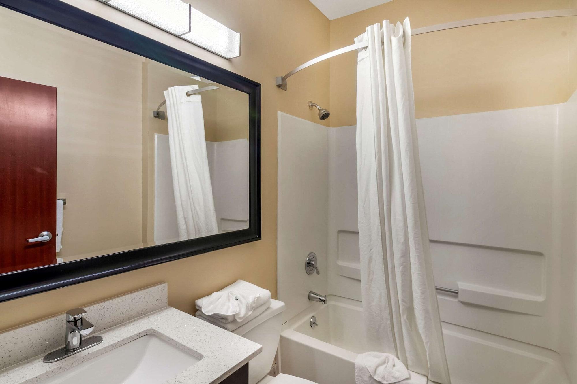 Quality Inn Overland Park Kansas City Exterior photo